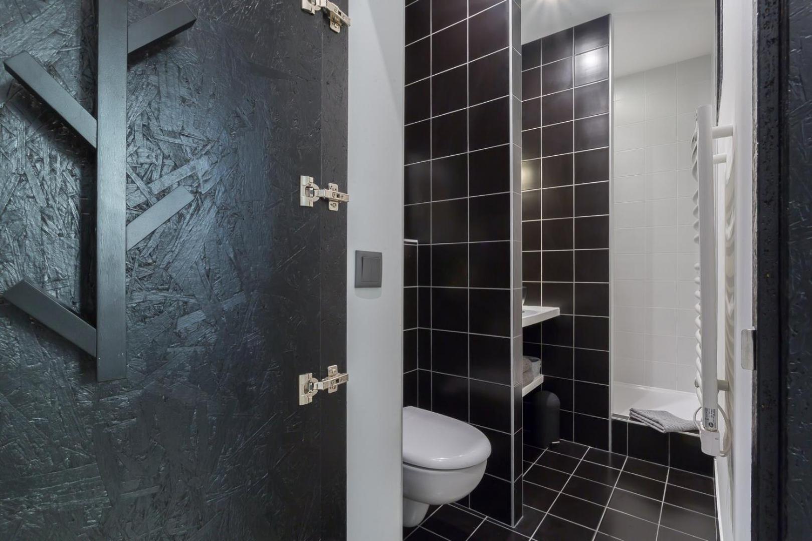 Hallmark - Furnished - Downtown Apartment