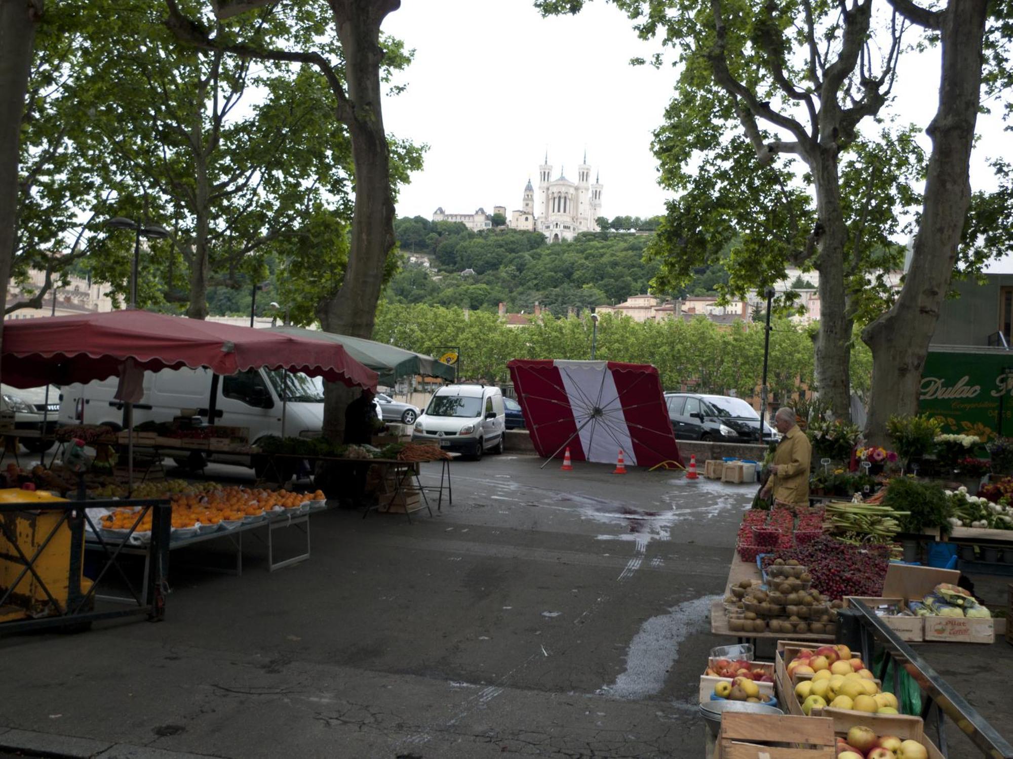Charme Et Confort Aux Cordeliers Apartamento