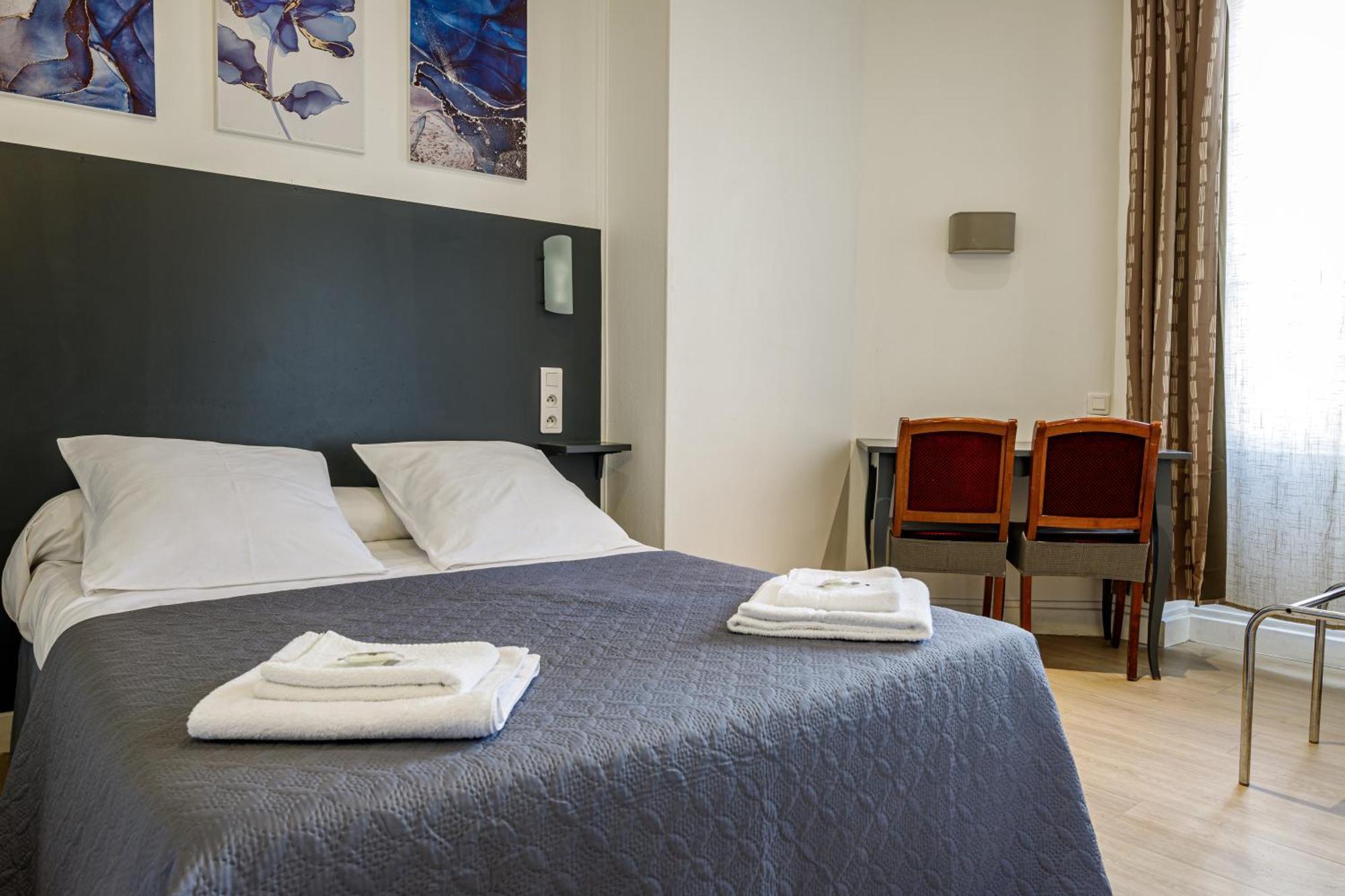 Du Dauphiné Hotel Lyon