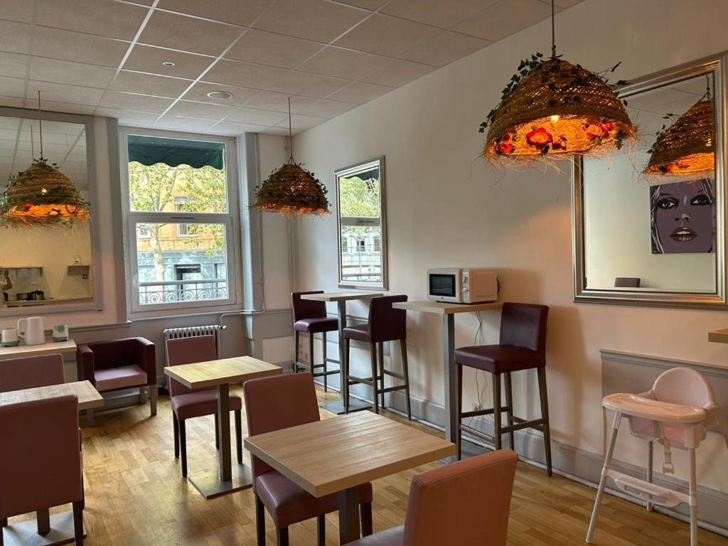 De La Croix-rousse Hotel 2*