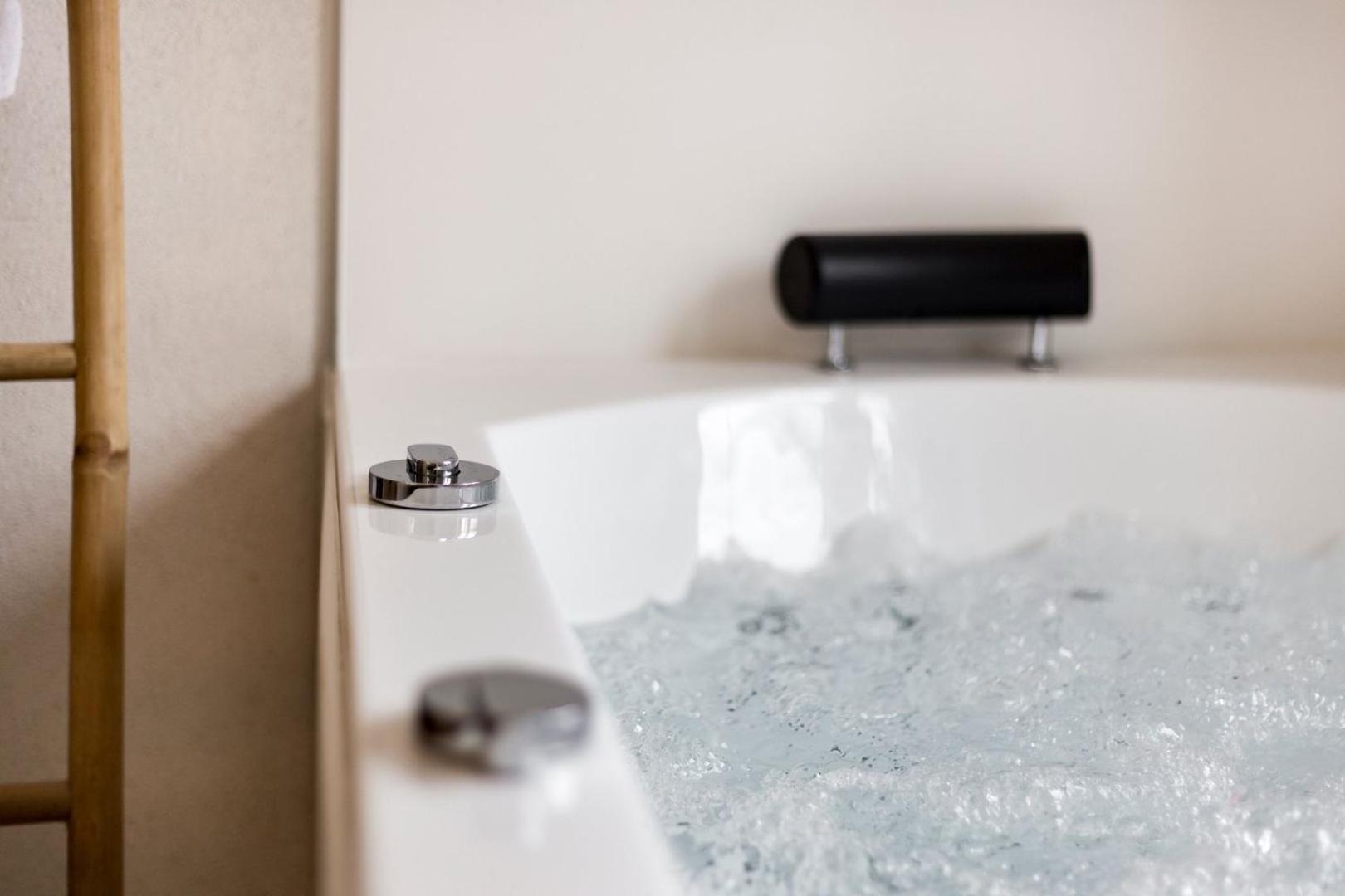 Apartment Sky'room - Jacuzzi & Vue - Vieux *
