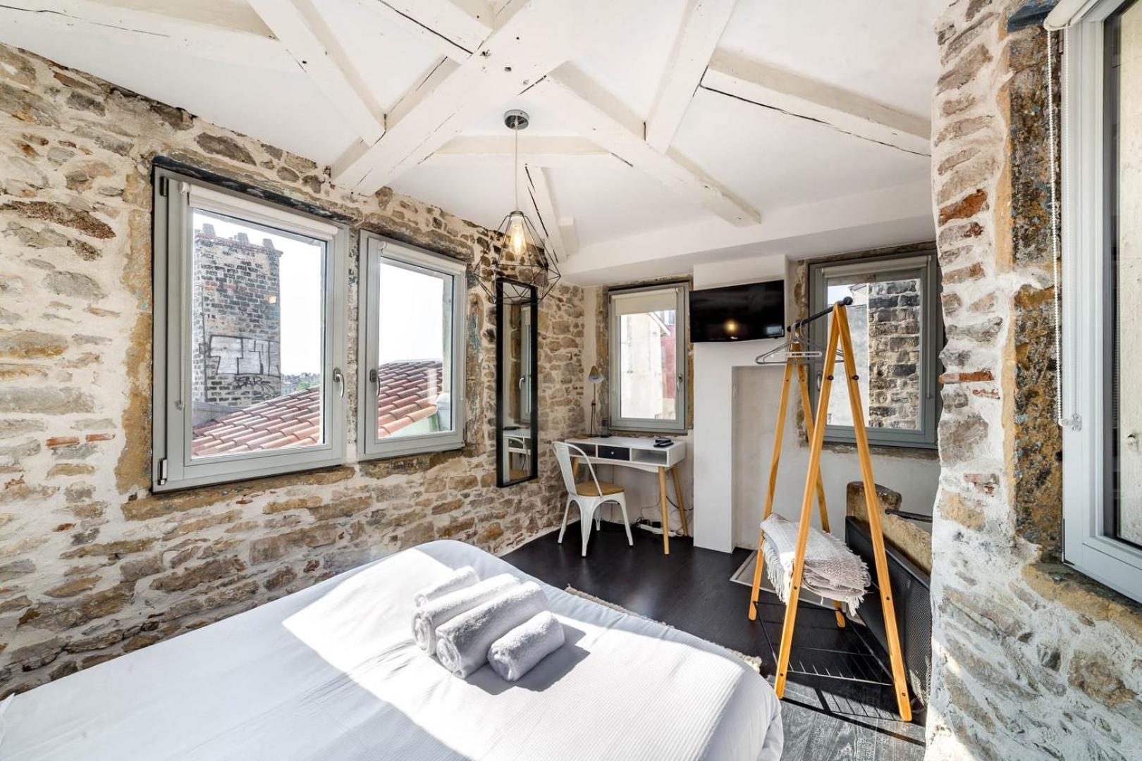 Sky'room - Jacuzzi & Vue - Vieux