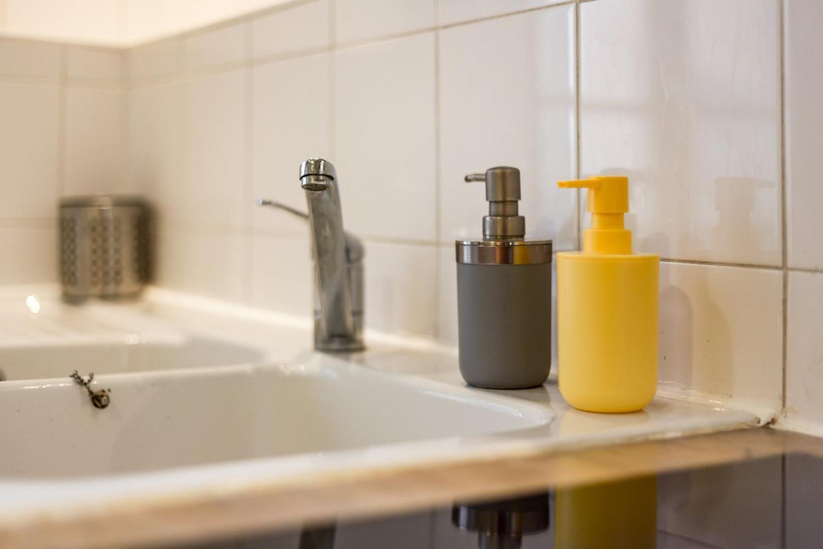 Escale Cosy Proche Gare Part Dieu Ail Apartment Lyon