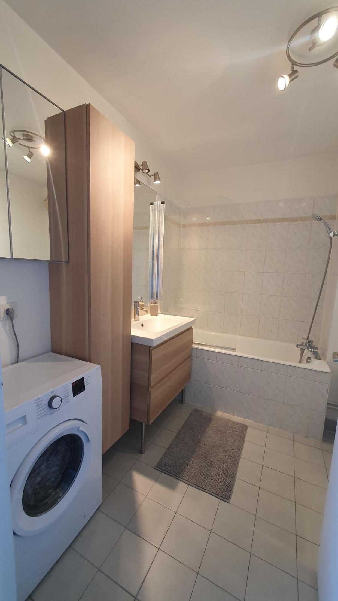Appartement Appt T1 3 - 7eme Ciel *
