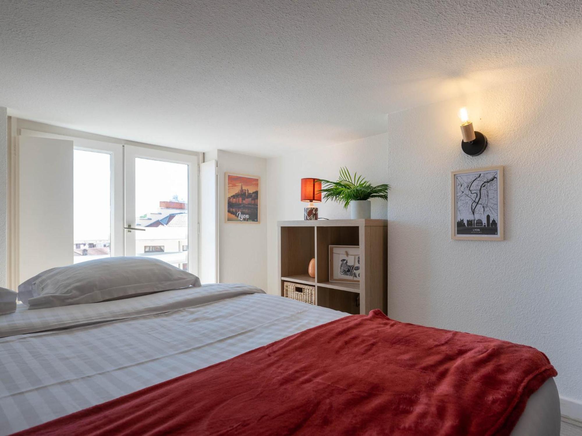 Bngo I L'elegant I Duplex Croix-rousse Vue Sur Fourviere, 2 Personnes, Cosy Et Moderne Appartement