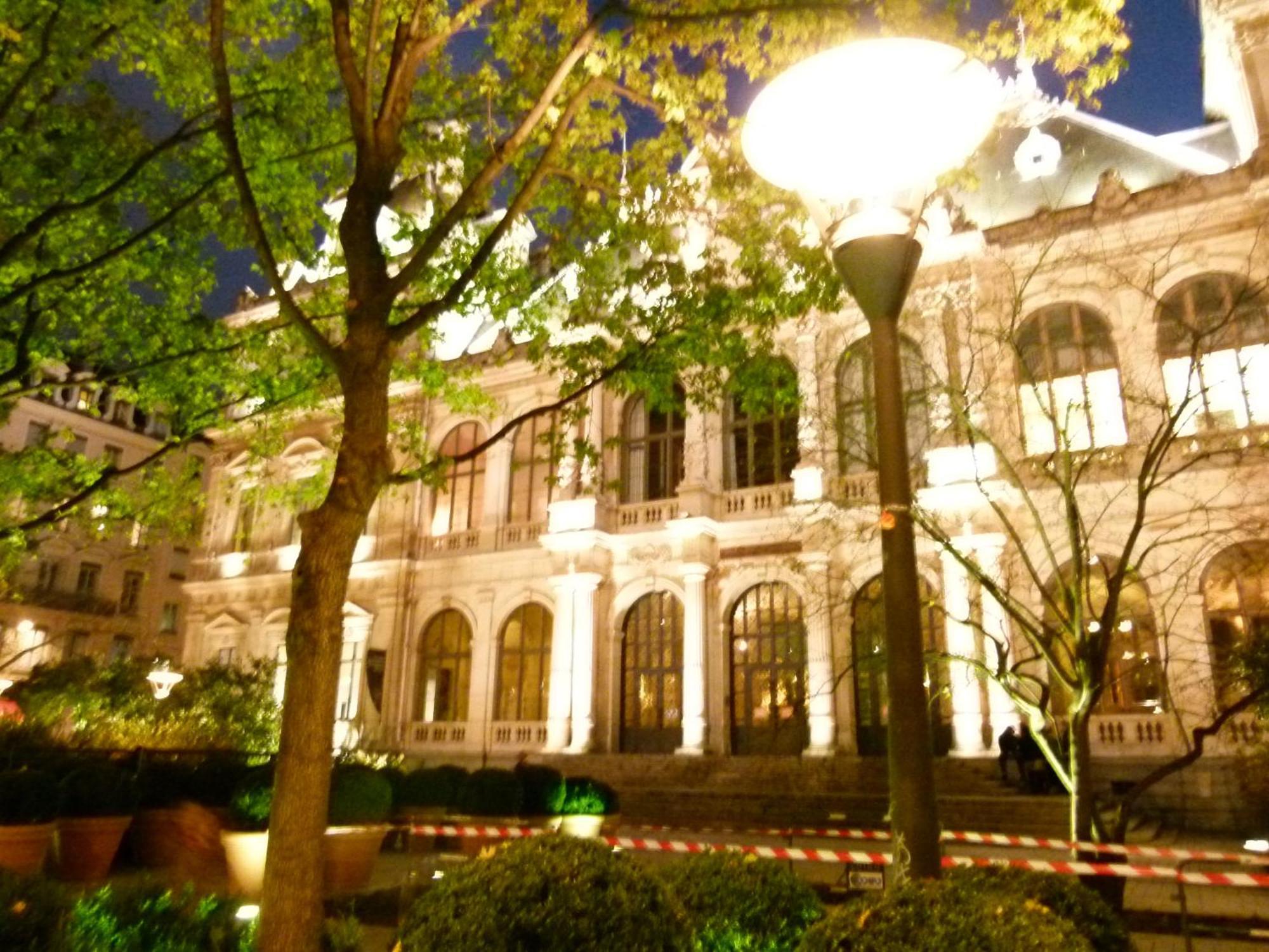Vieux Cour Renaissance