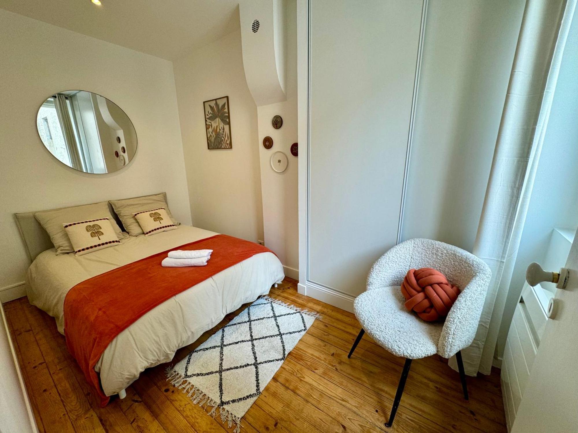 Tango - Check In H24 - Wifi * Lyon