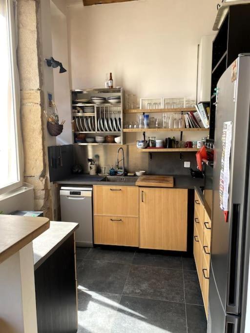 Beau T3 Canut Lumineux De 75m2 Appartement