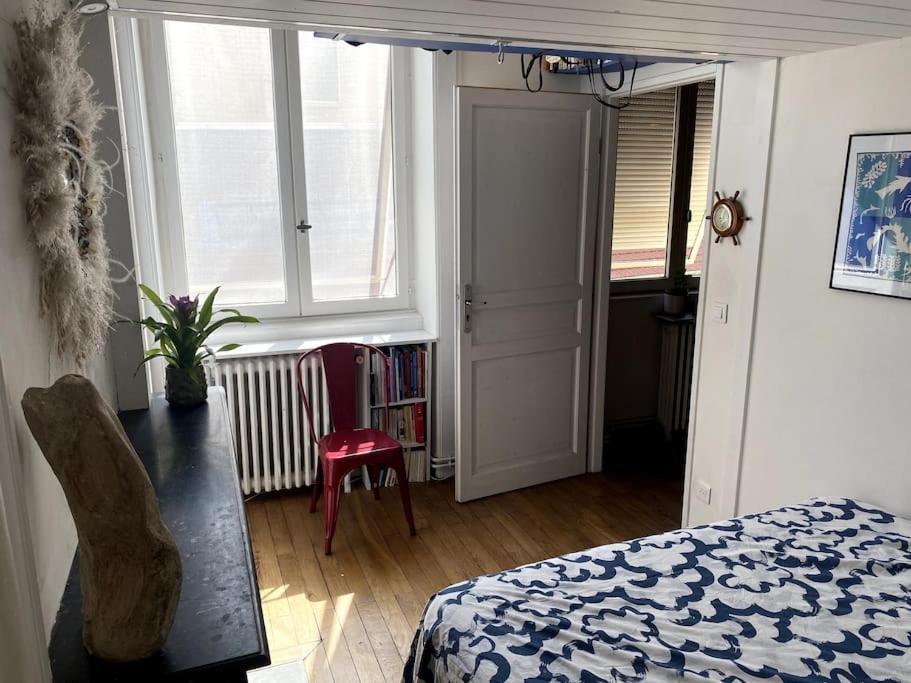 Beau T3 Canut Lumineux De 75m2 * Lyon