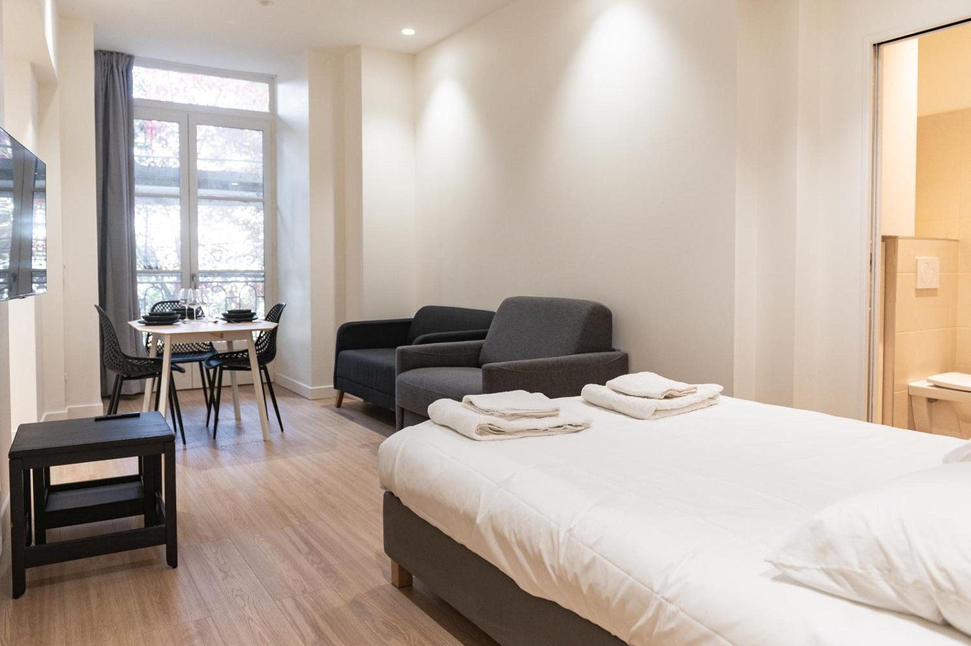 Croix Paquet - A Appartement