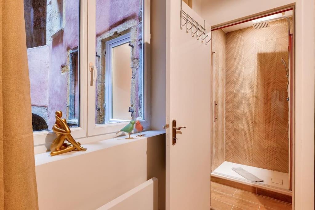 2br Flat Near Louis Pradel Metro Station Appartement Lyon