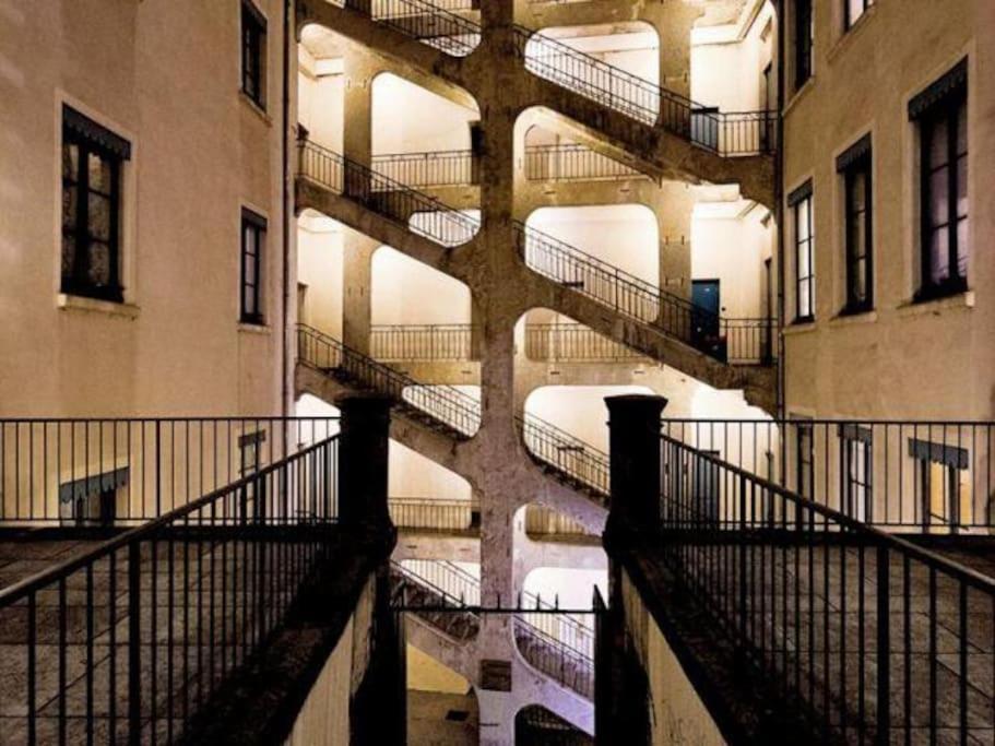 Appartement Loft Au Coeur De Croix-rousse - Pour 2 Pers
