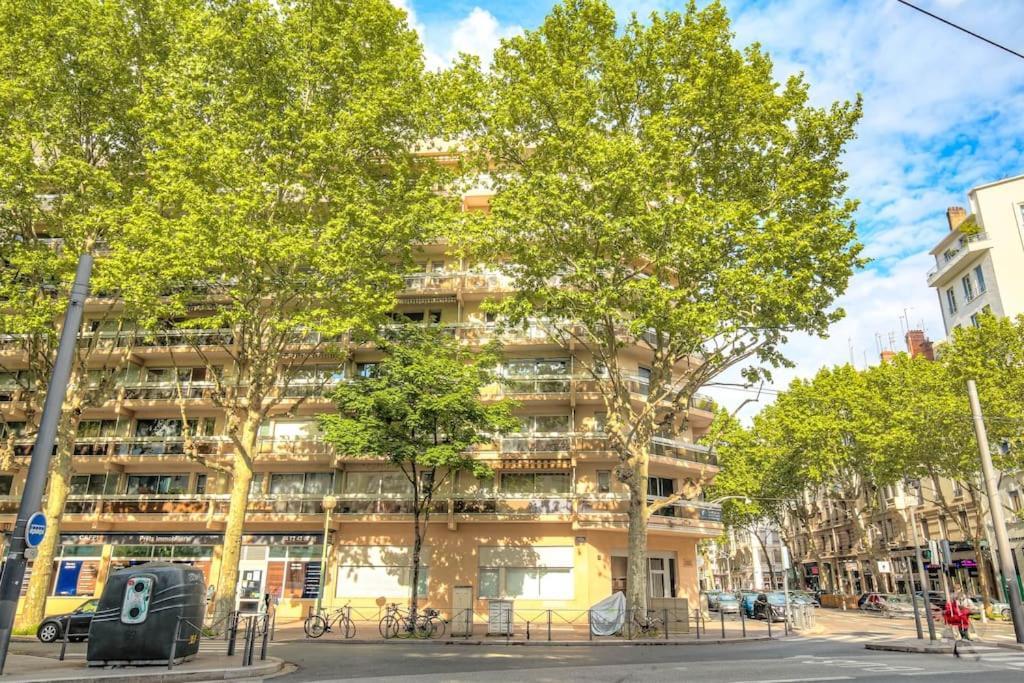 Moderne Proche 6eme Apartment *