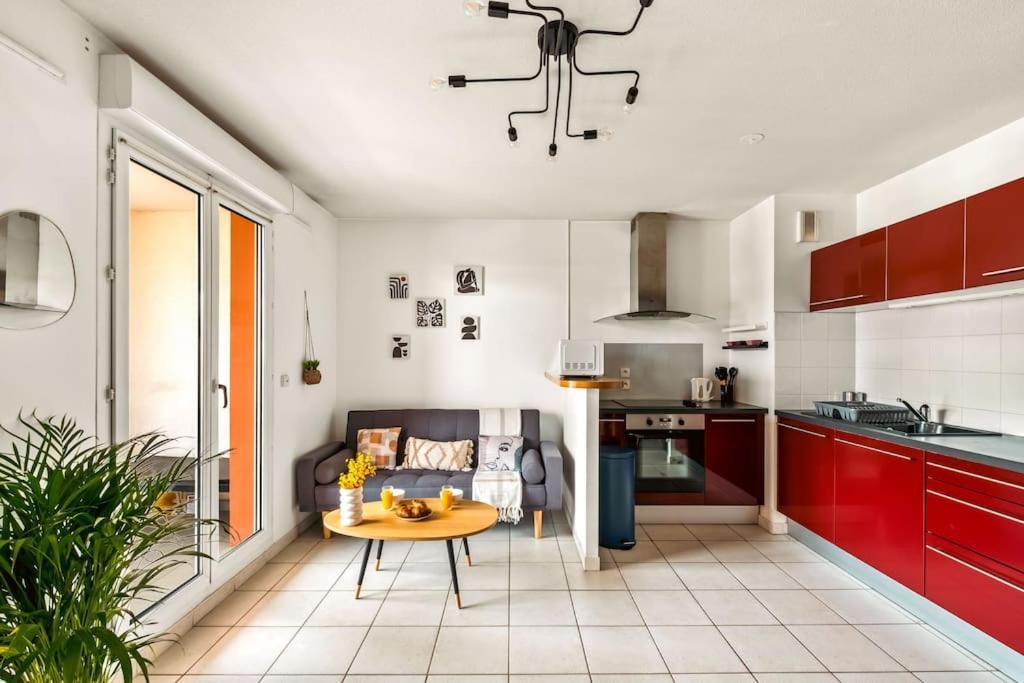 T2 Paisible Vaise, Avec Parking Metro Direct Bellecour Appartement