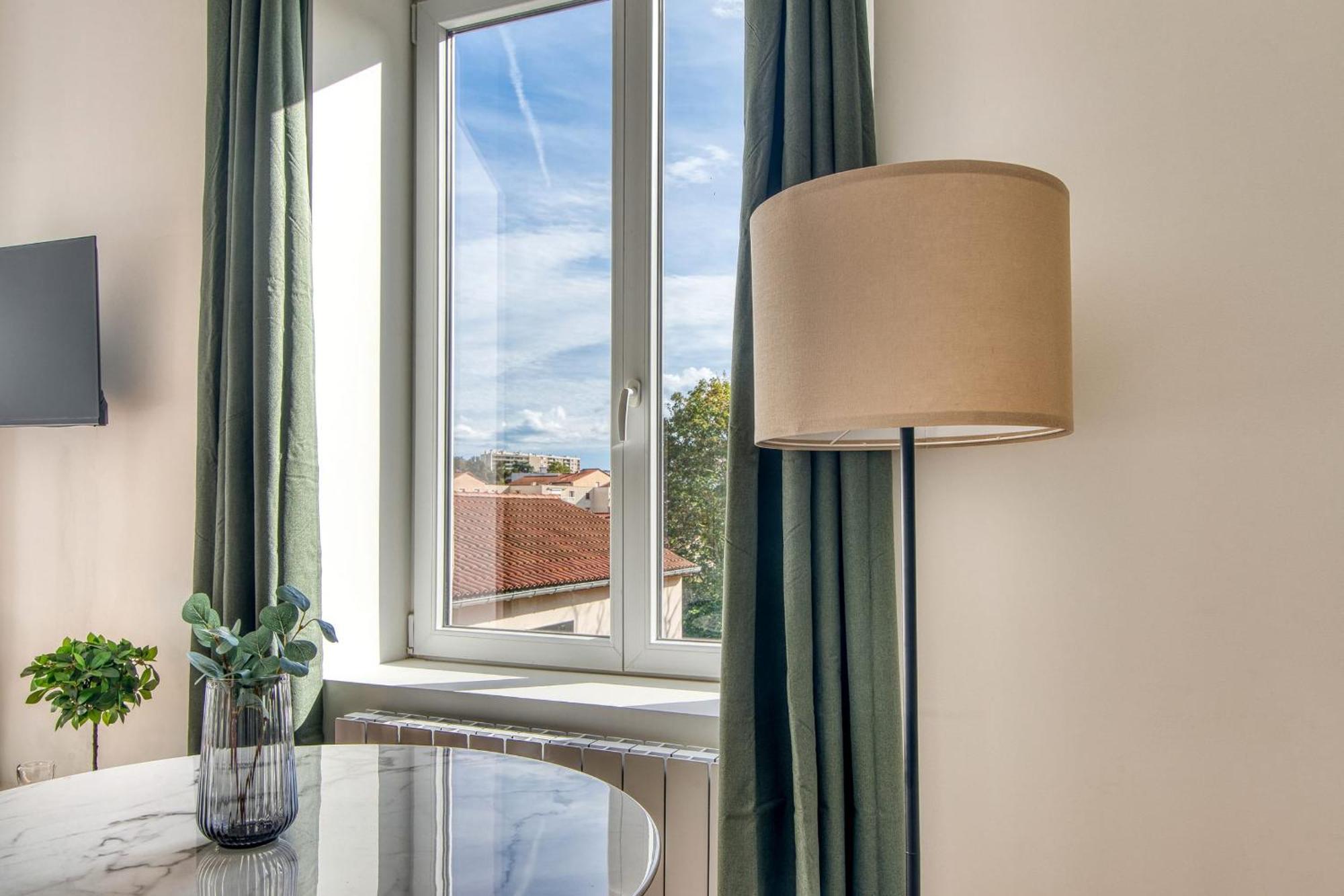 L'olivier - Cosy Renove Au Coeur De 5eme * Lyon
