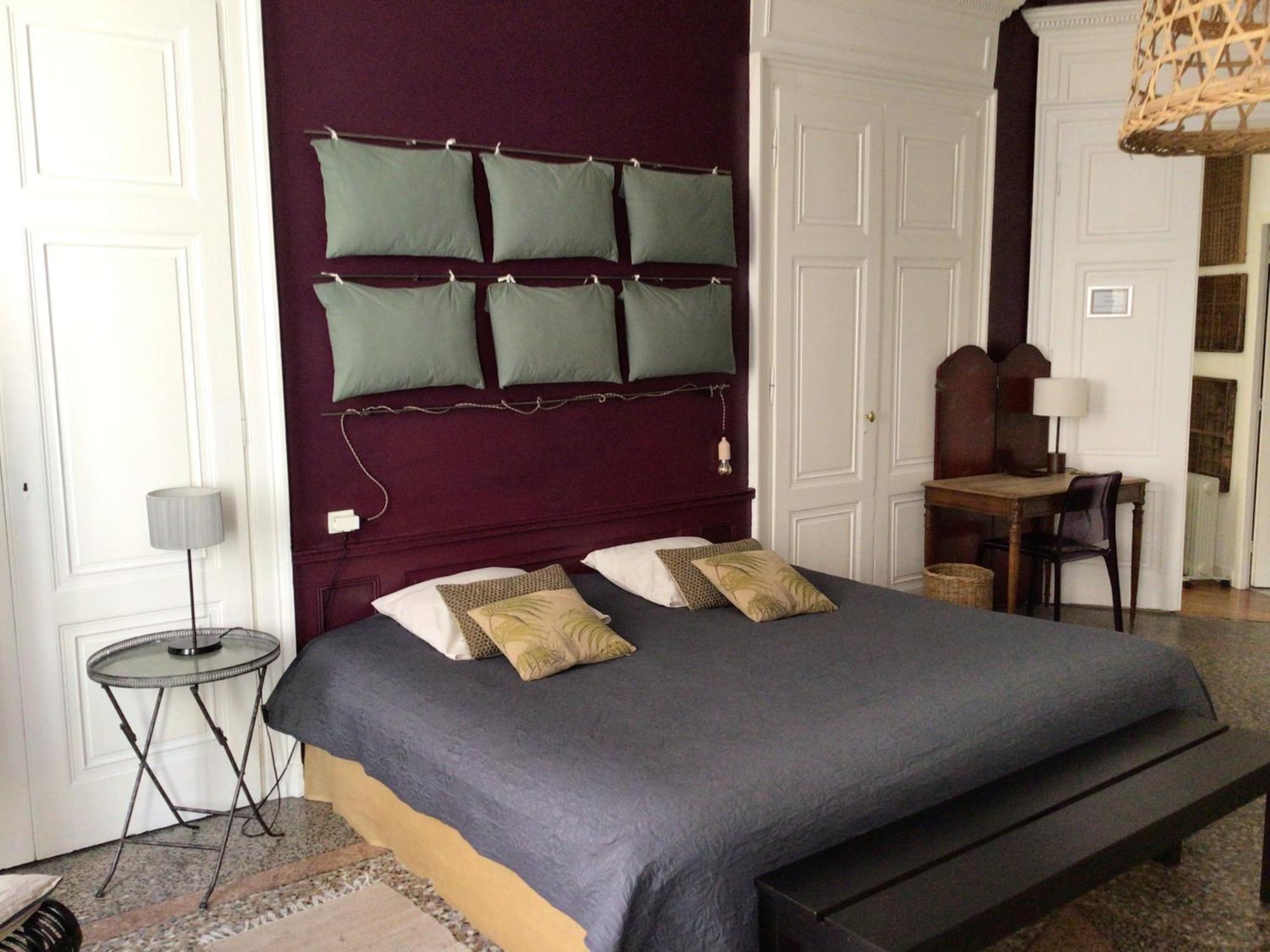 Nuit Au Second D Hotes Bed & Breakfast *