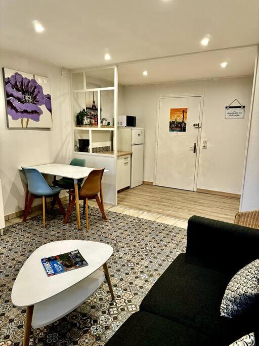 T3 Sauna Box-parking Gratuit Monplaisir-lumiere *