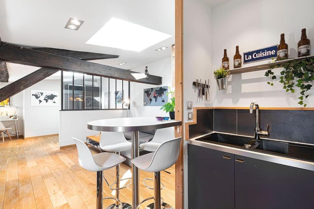 Apartment Loft De Charme Proche Hotel-de-ville - 1er Lyon