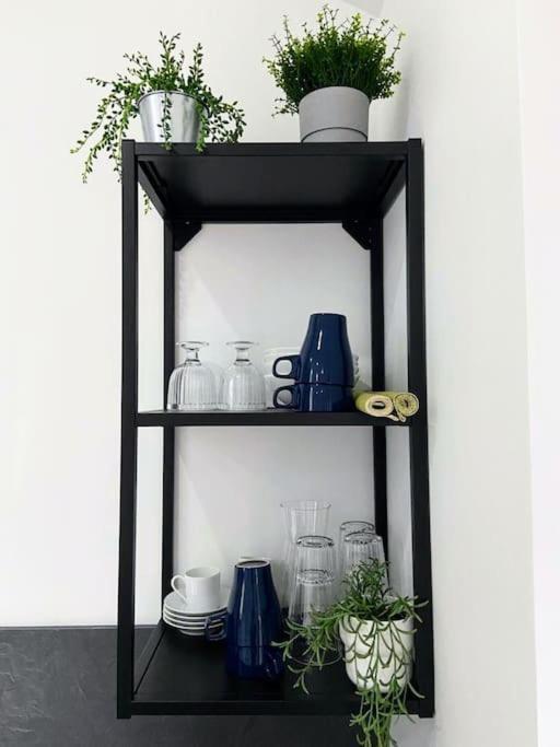 Le Petit Marius - 8 Apartment