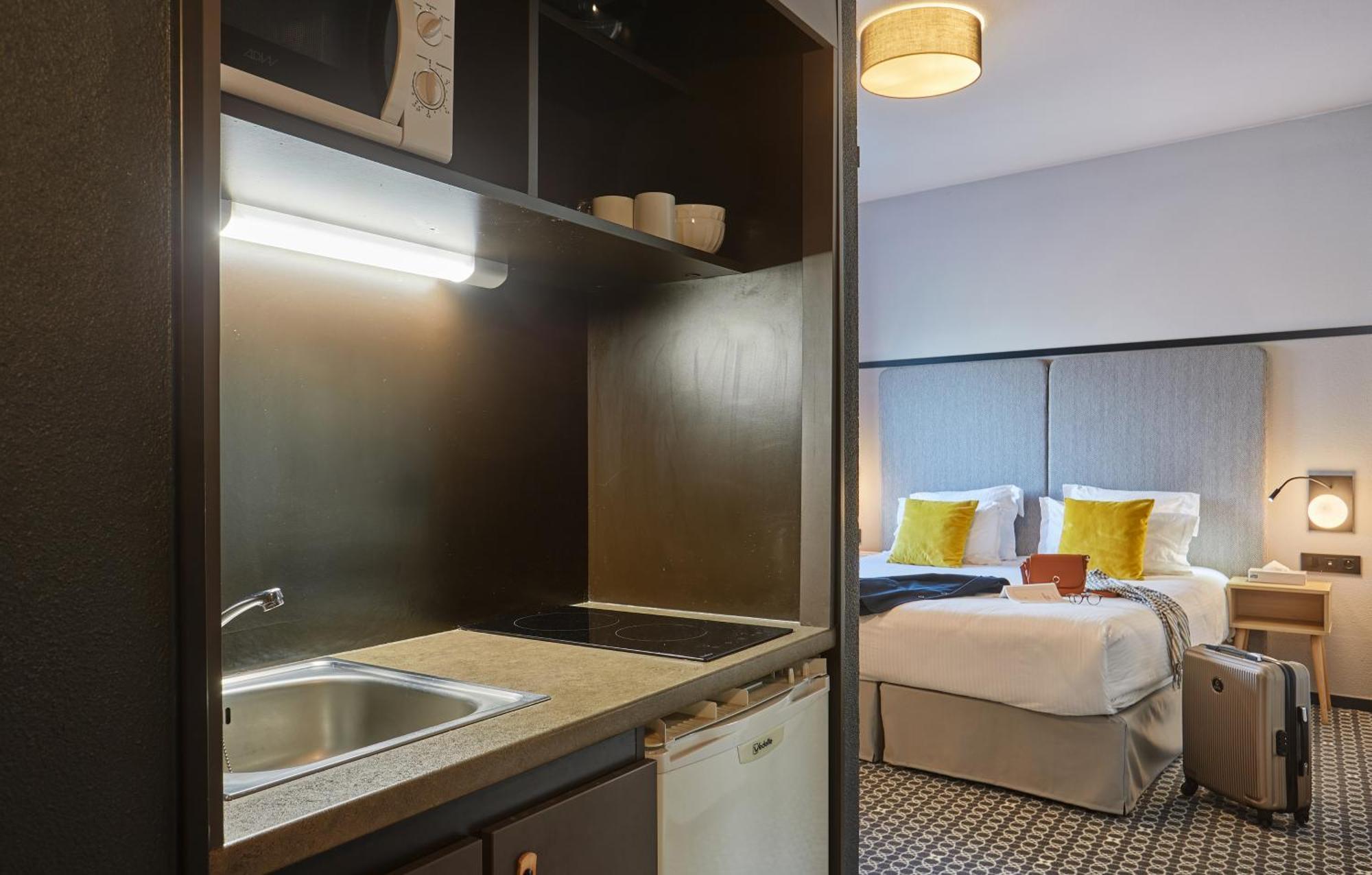 Appart'Hotel Odalys City - Bioparc Lyon Est