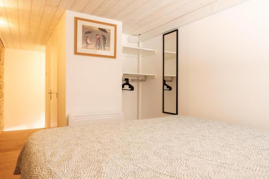 3 - T1 Duguesclin - Hostisy Appartement