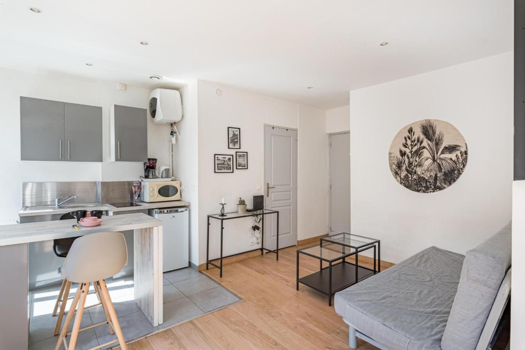 Kao Flat Apartment