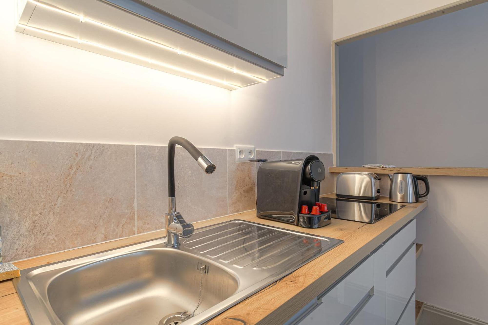 Et Chaleureux A Cordeliers Apartment *