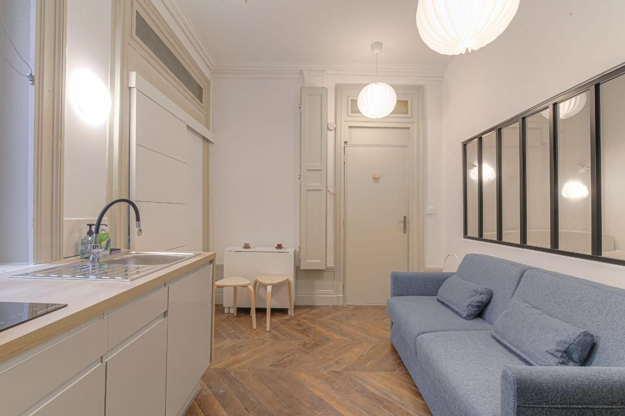 Cosy Et Typique A Cordeliers Apartment