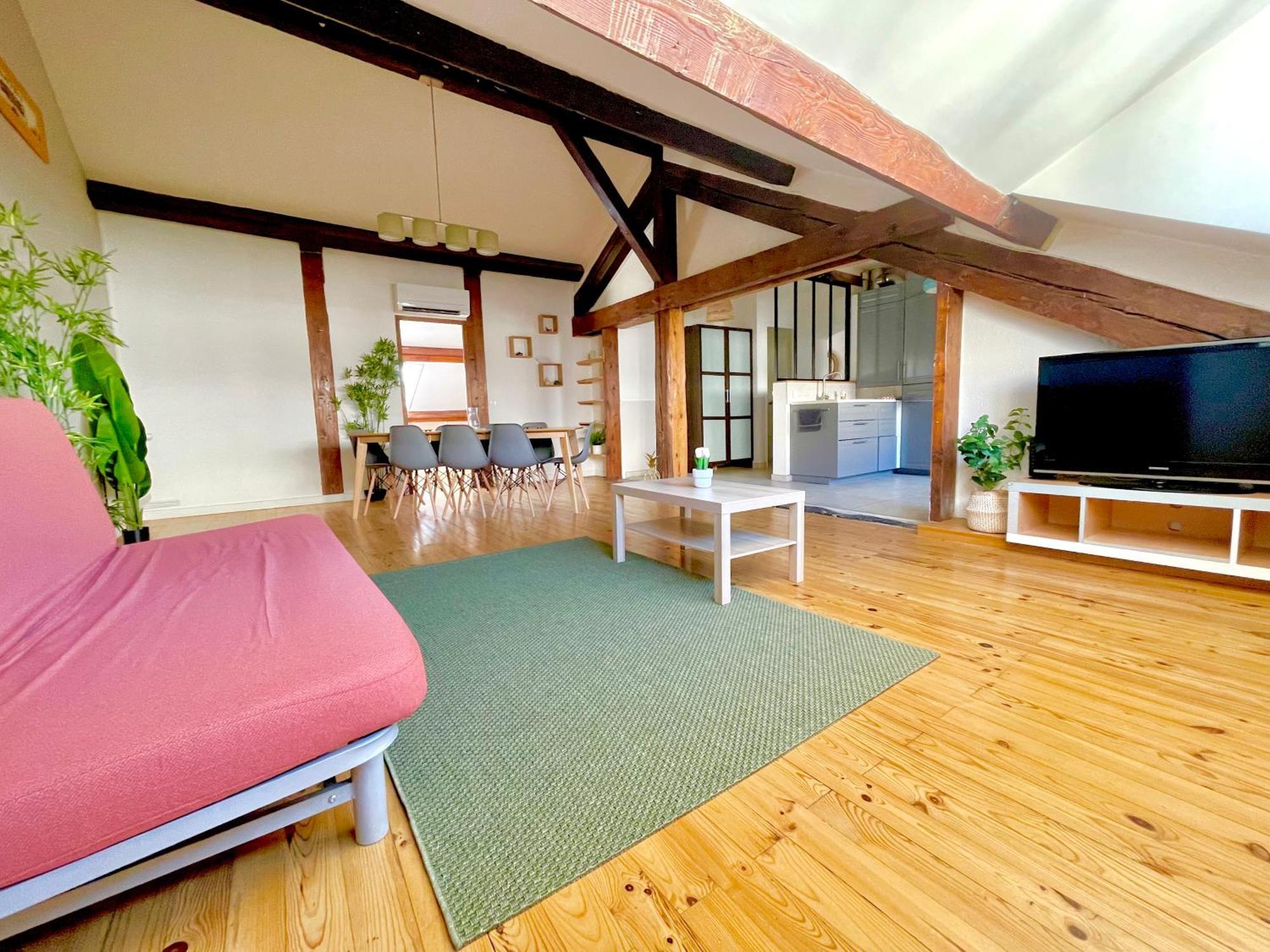 Bngo I Le Spacieux I 9 Personnes, Climatisation, Parking Gratuit, 3 Chambres, 6 Lits, Gare Partdieu, Centre De Apartamento *