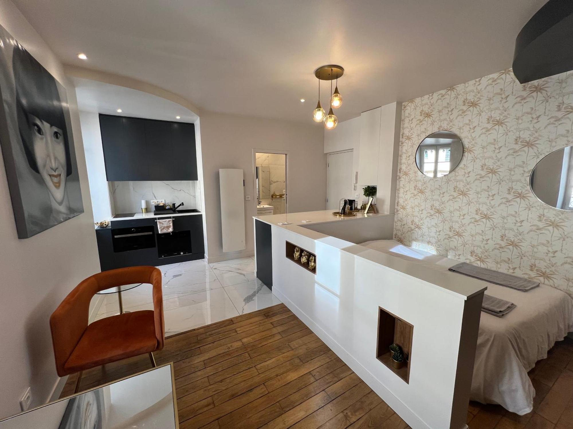 Enjoy Archilyon By Camalan ! Apartment