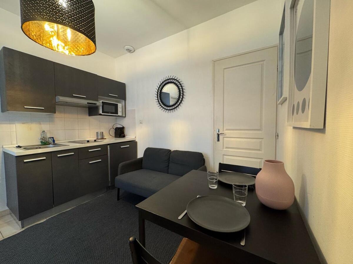 Axelle - Check In H24 - Wifi Lyon