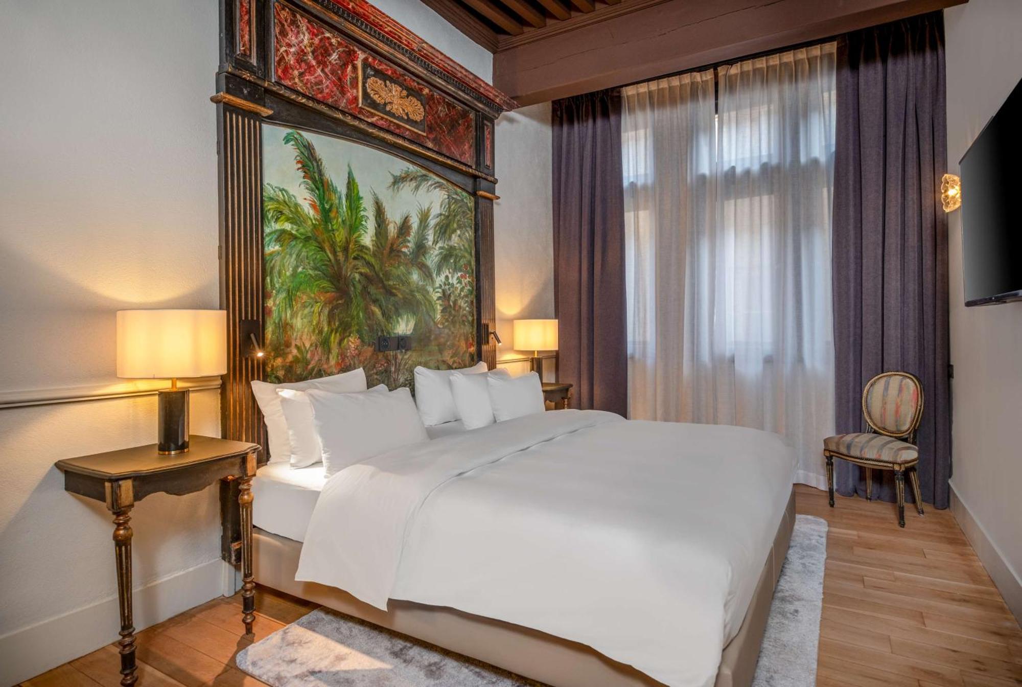 Cour Des Loges Lyon, A Radisson Collection 5*