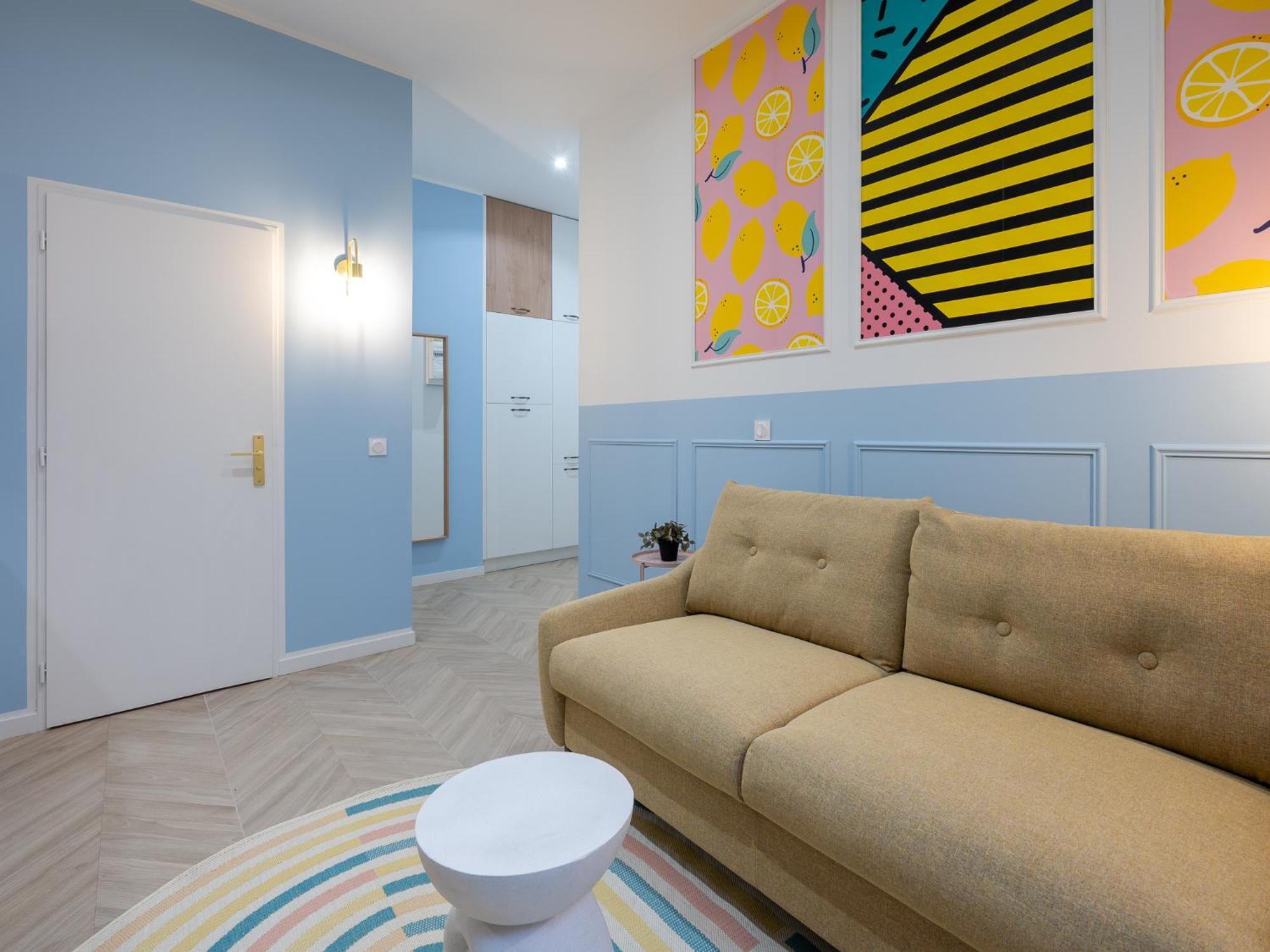 Calm And Design Metro Guichard *