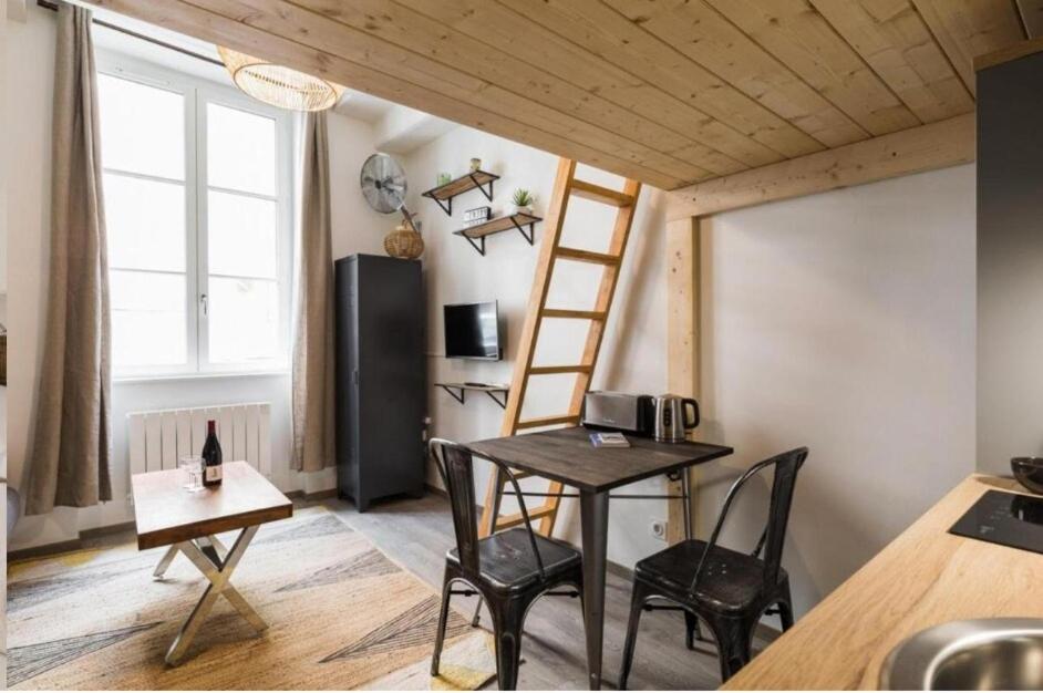 Roussy - Croix Rousse Apartamento *