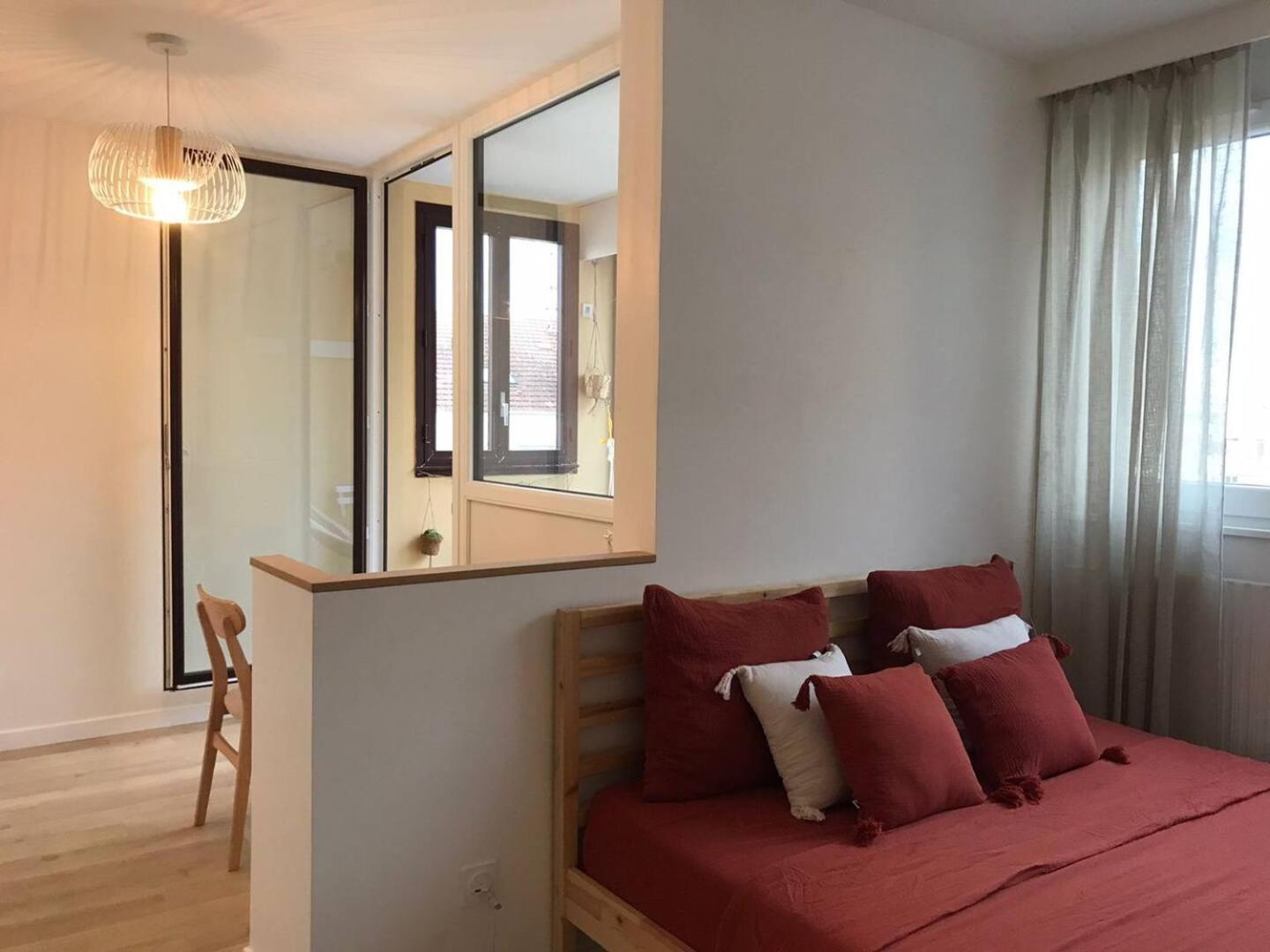 Le Lumiere - Balcony - 5min Part-dieu Apartment Lyon