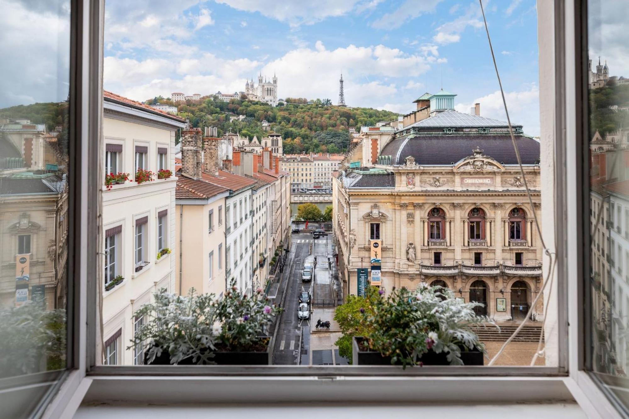 Les Celestins - With An Amazing View