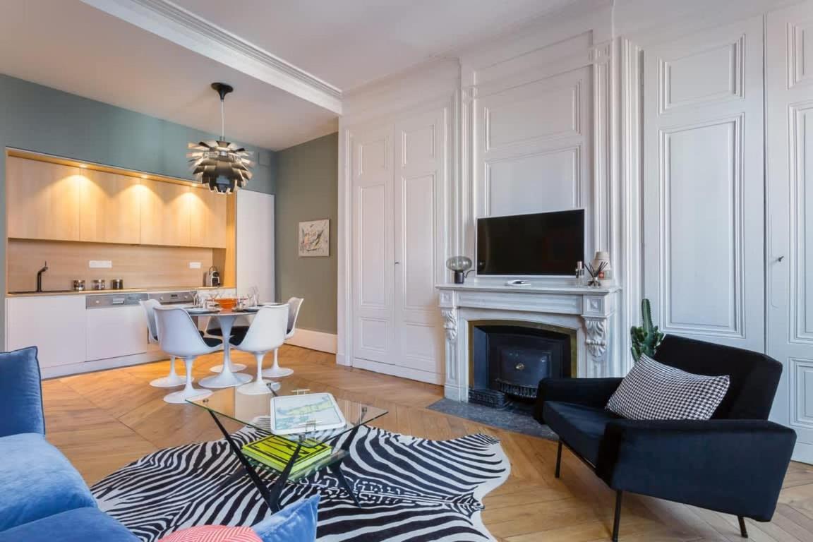 Confort - Furnished - Downtown Apartamento