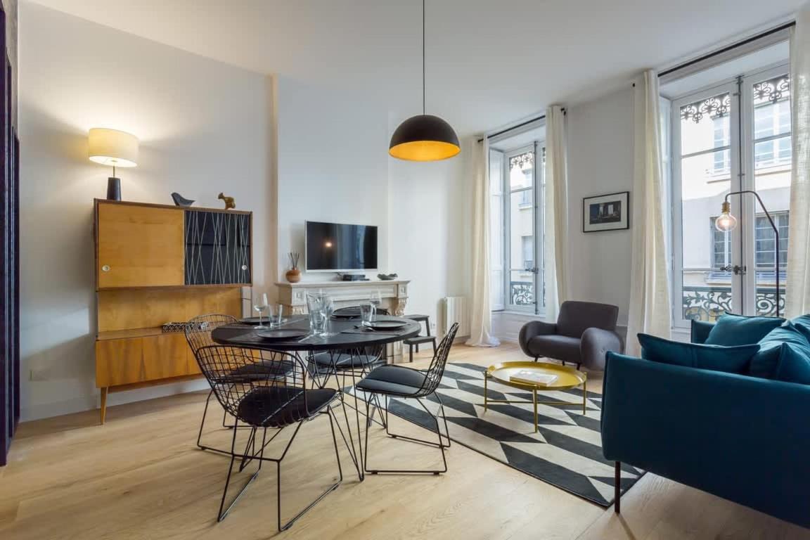 Hallmark - Furnished - Downtown Appartement