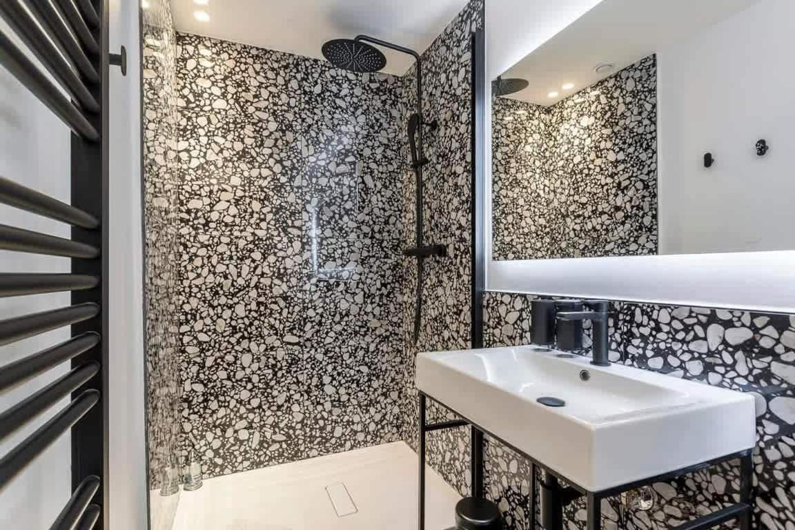 Zola - Furnished - Downtown Appartement