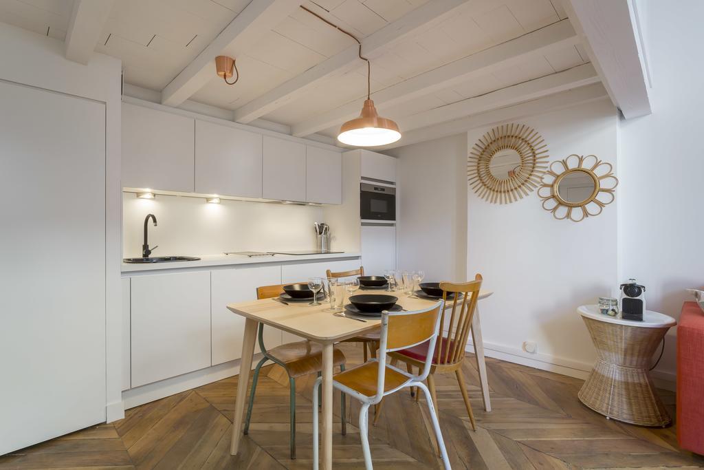 Like - Opera Apartment