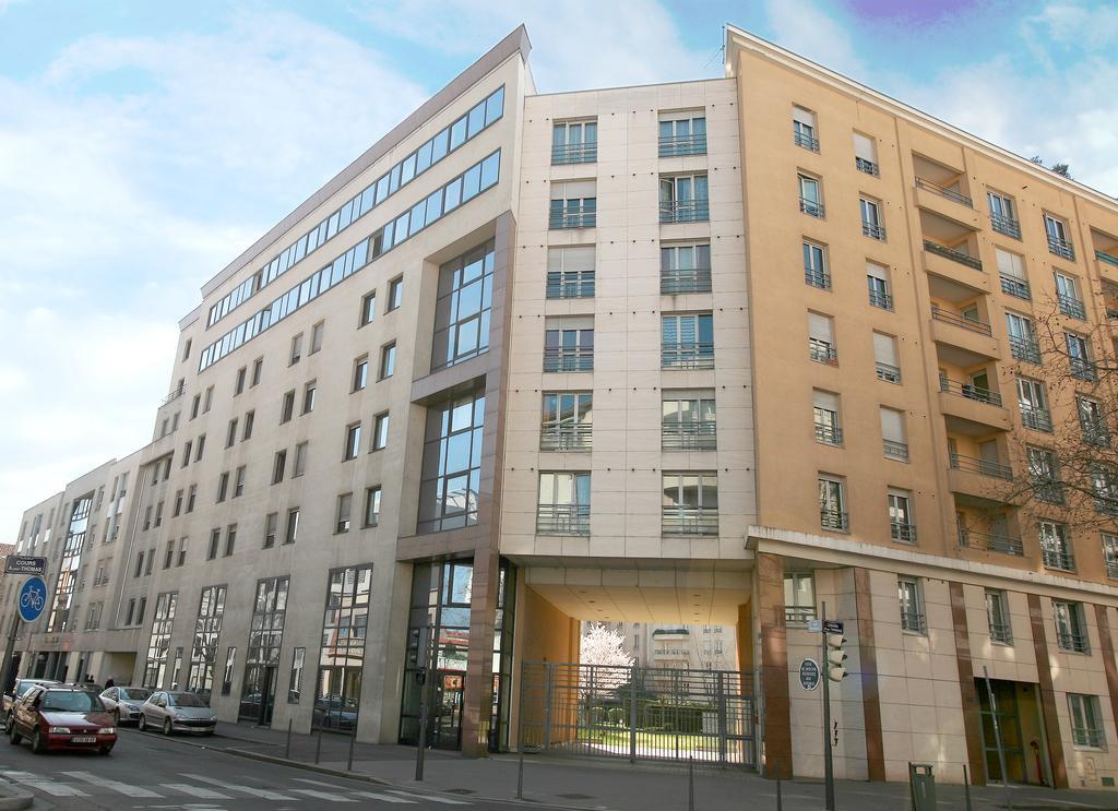 Suiteasy Albert Thomas Appart hôtel *
