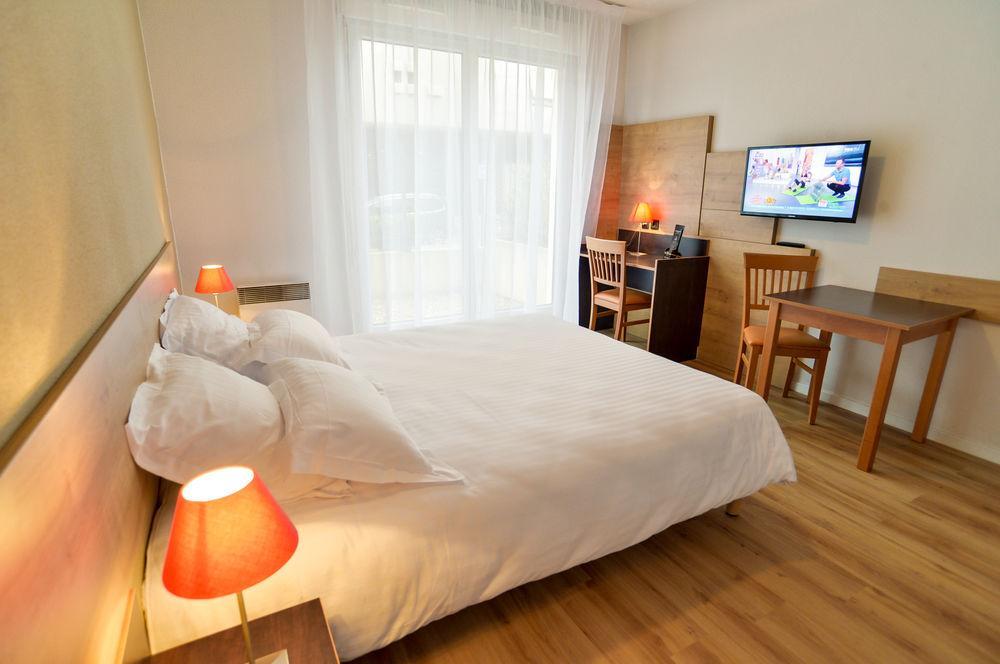 Privilodges Lumiere Apartahotel 3*
