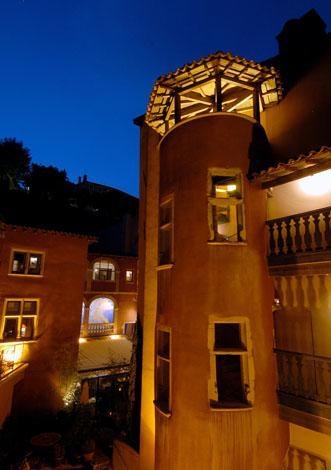 Hotel La Tour Rose 4*