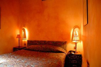 Hotel La Tour Rose