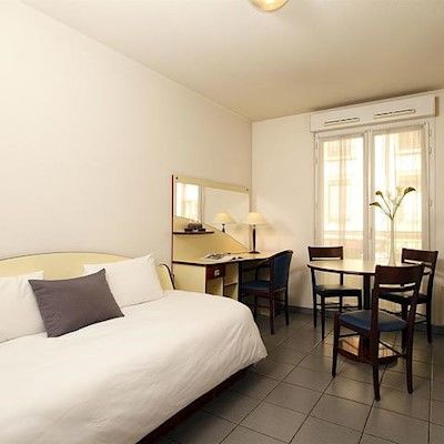 Appart'city Classic Part Dieu Garibaldi Apartahotel 2*