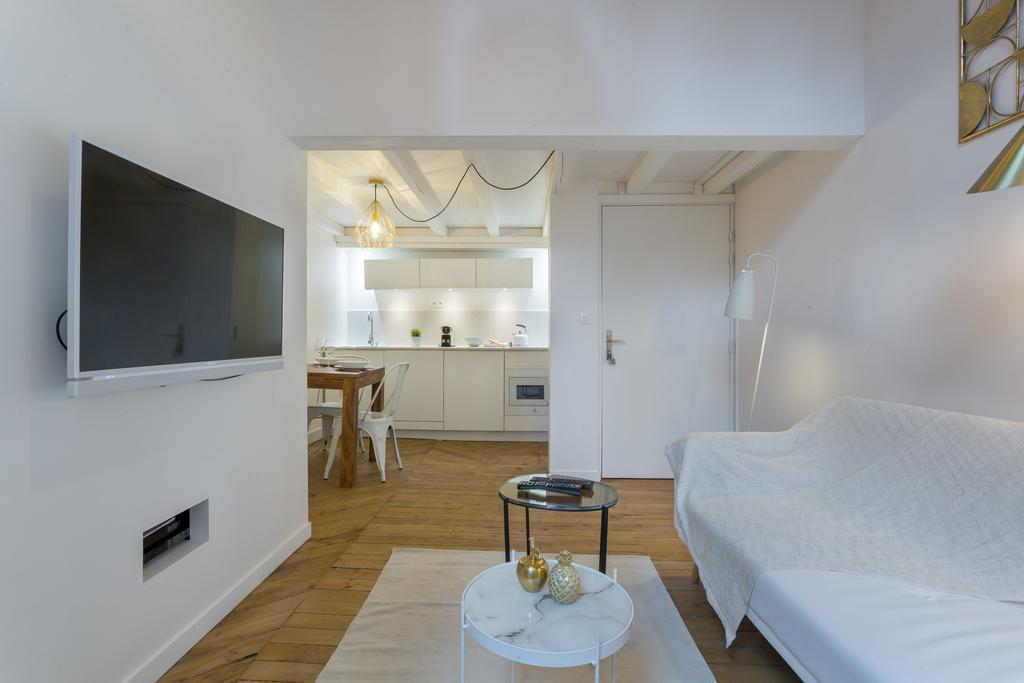 Apartment Like - Opera *