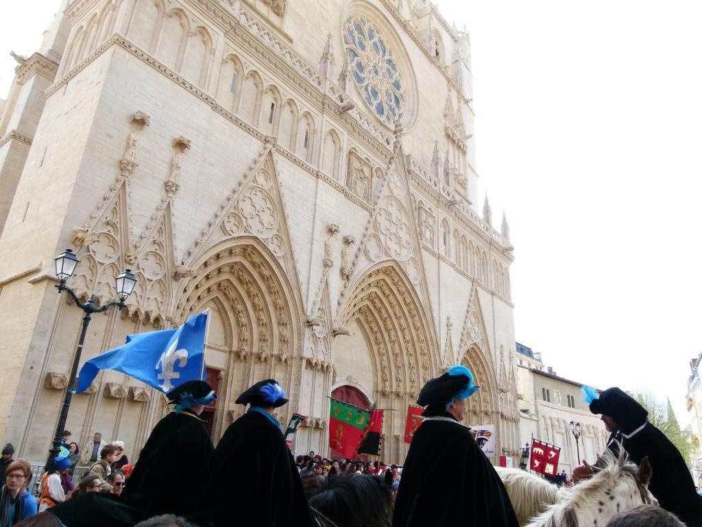 Vieux Cour Renaissance *