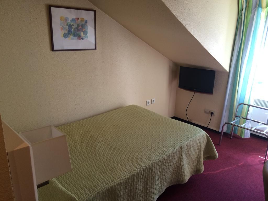 Hotel Elysée 2*