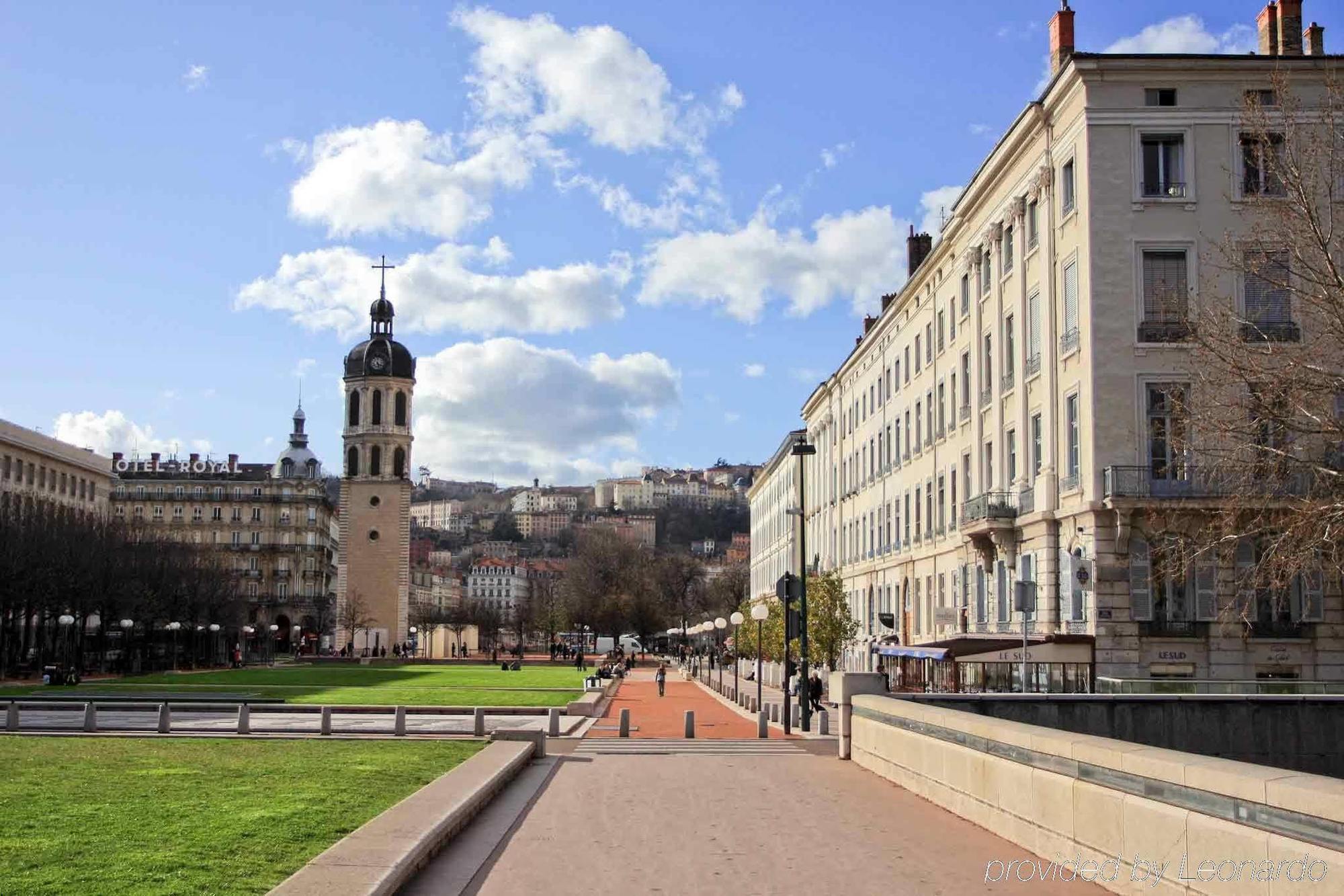 Ibis Part Dieu Les Halles Hotel 3*