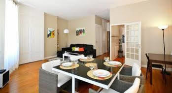 Apartment Ambiance - Voltaire *